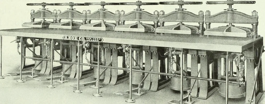 An illustration from Canadian printer & publisher, 1922, leaf 708