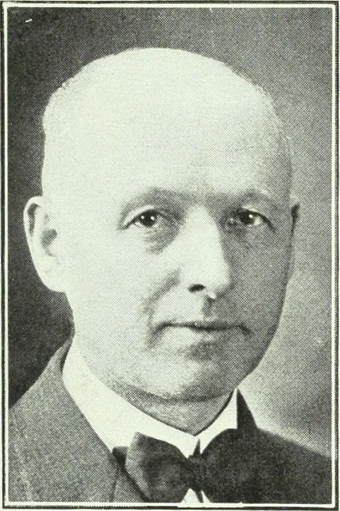 An illustration from Canadian printer & publisher, 1922, leaf 890