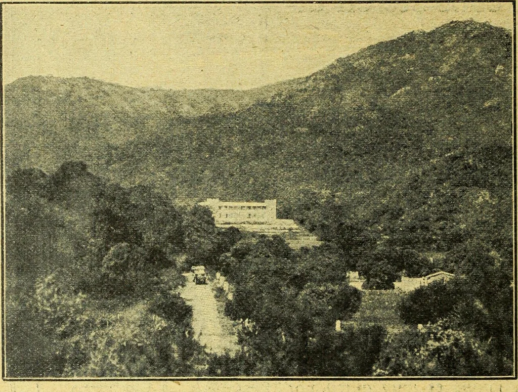 An illustration from Caras y caretas, 1898, leaf 1127