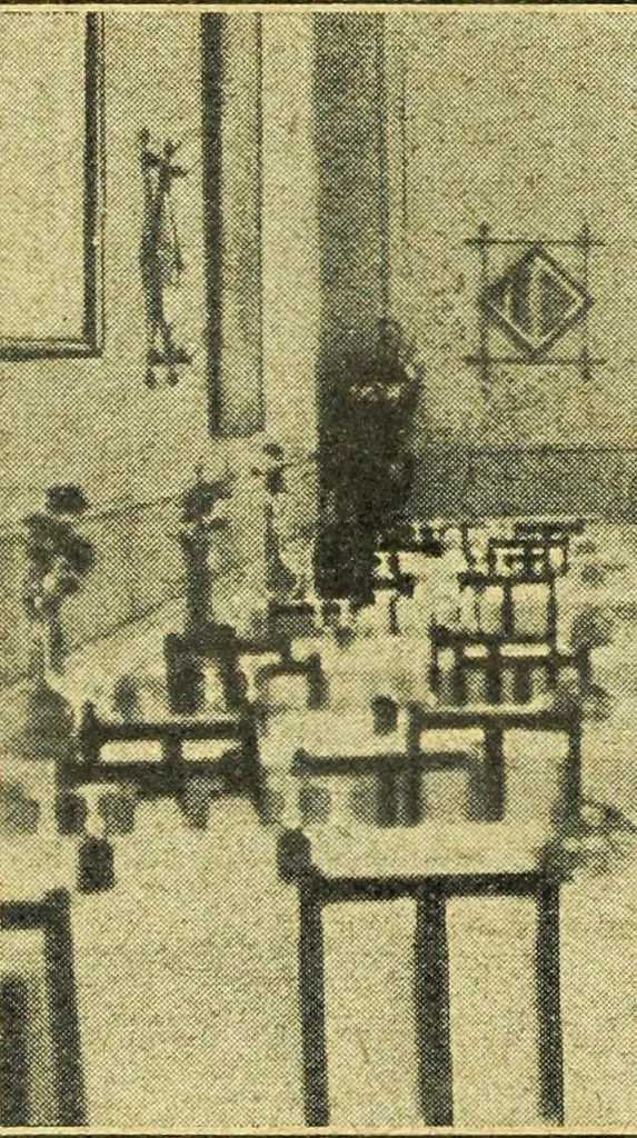 An illustration from Caras y caretas, 1898, leaf 1129