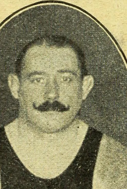 An illustration from Caras y caretas, 1898, leaf 455