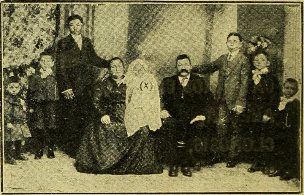 An illustration from Caras y caretas, 1898, leaf 715