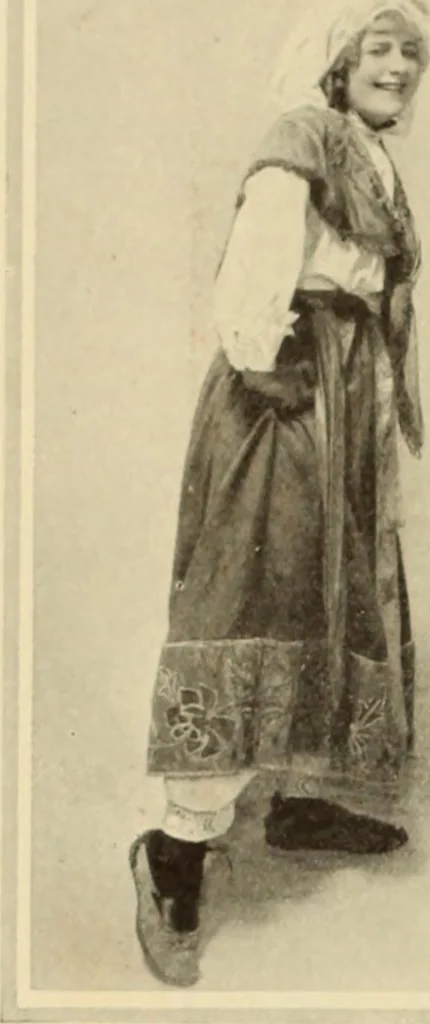An illustration from Caricature. ed 1911, 1911, leaf 105
