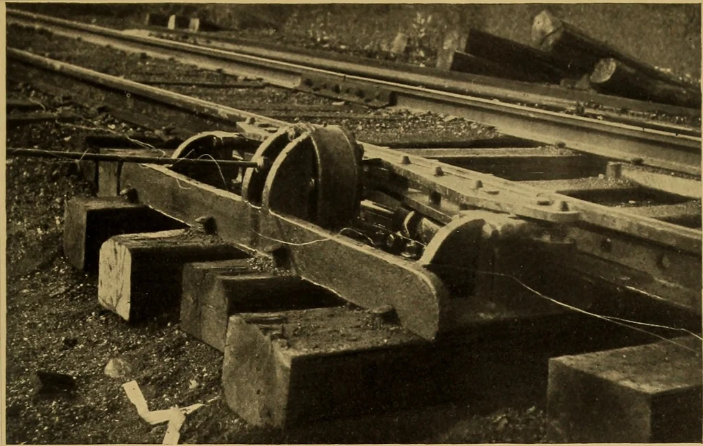 An illustration from The car wheel; giving the results of a series of investigations, 1907, leaf 114