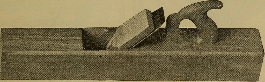 An illustration from Cassells' carpentry and joinery, 1907, leaf 28