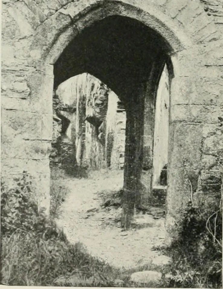 An illustration from The castles of England, their story and structure, 1896, leaf 57