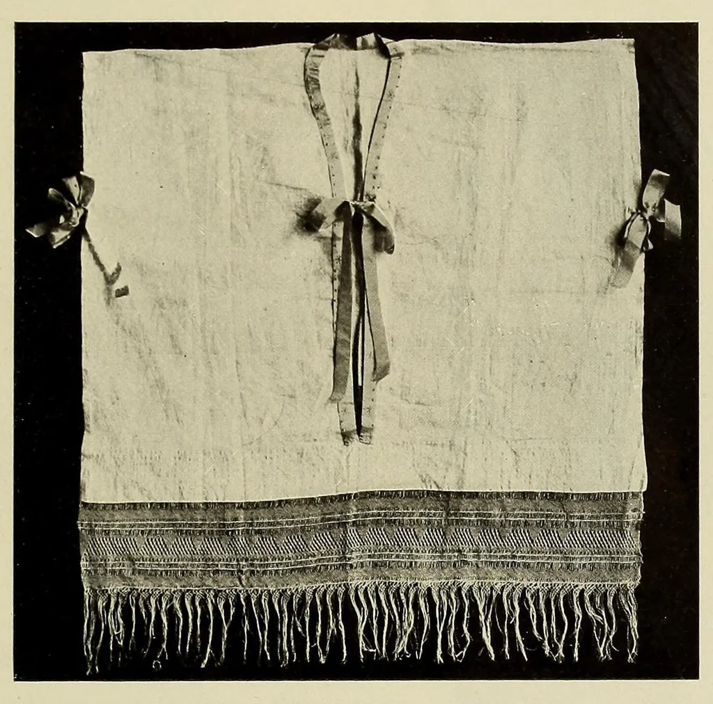 An illustration from Catalog from the John M. Crapo's Linen Store, 1900, leaf 33