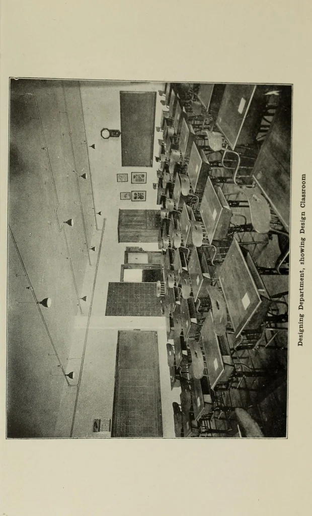 An illustration from Catalogue, 1924, leaf 37