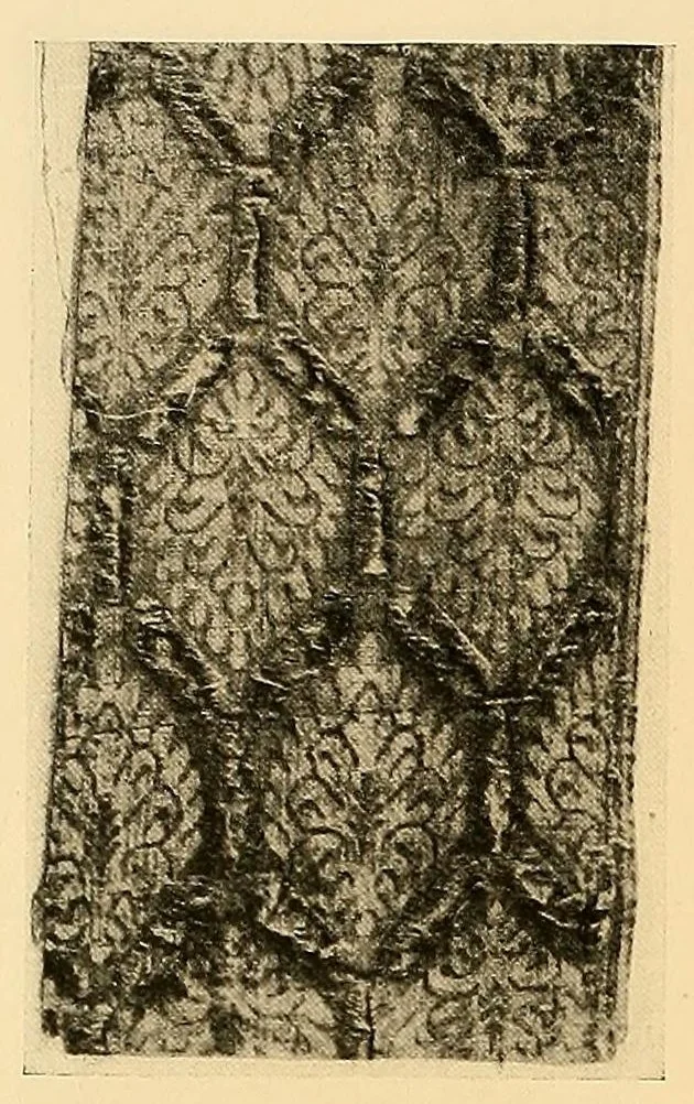 An illustration from Catalogue d'étoffes anciennes et modernes décrites, 1927, leaf 274