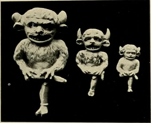 An illustration from Catalogue of plaster reproductions from antique, medieval and modern sculpture : subjects suitable for schools, libraries, and homes., 1911, leaf 60