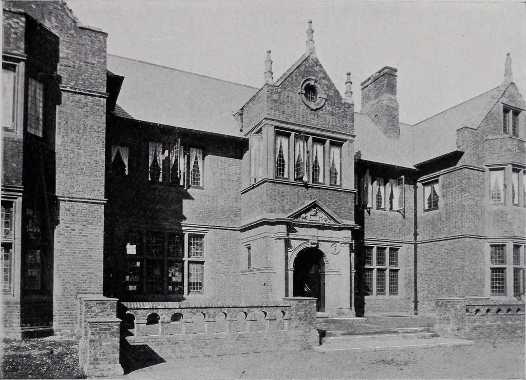 An illustration from Catalogue of the architectural exhibition, Boston Architectural Club and Boston Society of Architects: St. Botolph Club, 2 Newbury Street, from May 22nd to June 3rd, 1899, 1899, leaf 122