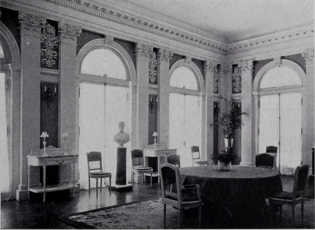 An illustration from Catalogue of the architectural exhibition, Boston Architectural Club and Boston Society of Architects: St. Botolph Club, 2 Newbury Street, from May 22nd to June 3rd, 1899, 1899, leaf 172