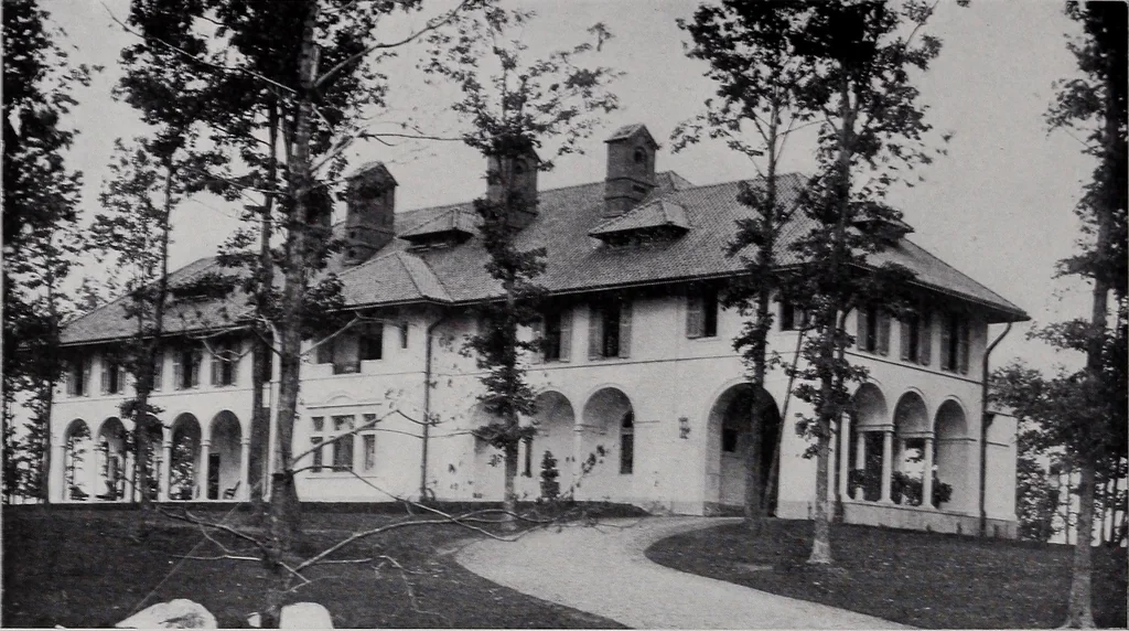 An illustration from Catalogue of the architectural exhibition, Boston Architectural Club and Boston Society of Architects: St. Botolph Club, 2 Newbury Street, from May 22nd to June 3rd, 1899, 1899, leaf 55