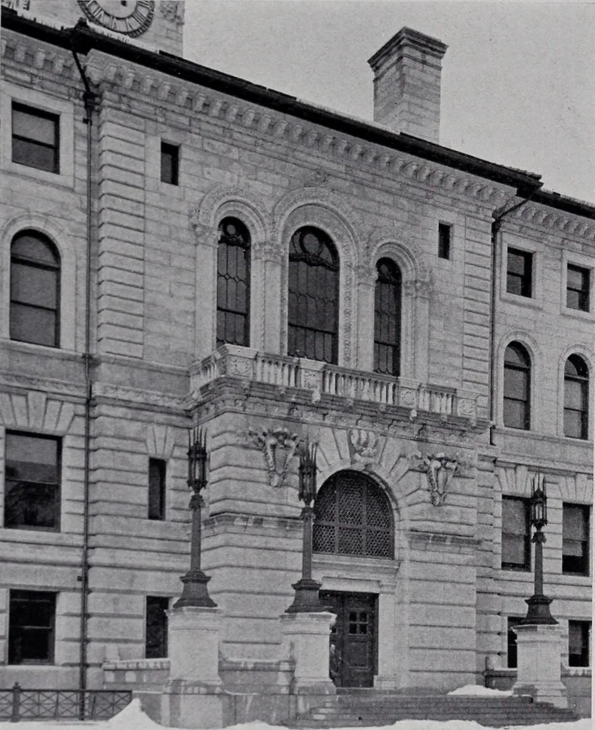 An illustration from Catalogue of the architectural exhibition, Boston Architectural Club and Boston Society of Architects: St. Botolph Club, 2 Newbury Street, from May 22nd to June 3rd, 1899, 1899, leaf 96
