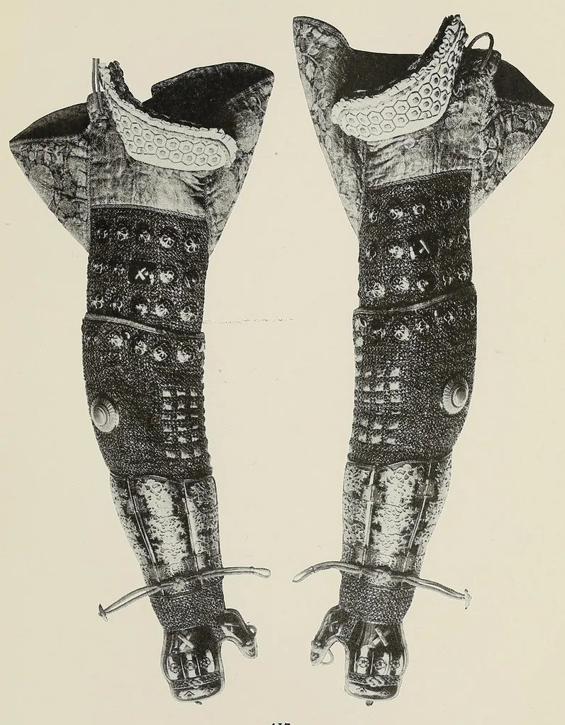 An illustration from Catalogue of arms and armor of old Japan : examples of the famous Miyochin's, and others celebrated for their work in metals : also sword guards, knife handles, pewter, carvings, brocades and other objects of interest to amateurs and connoisseurs :gathered on a recent visit to Japan by Bunkio Matsuki, 1905, leaf 131