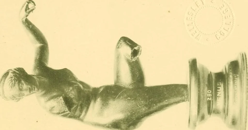 An illustration from Catalogue of the bronzes, Greek, Roman, and Etruscan, in the Department of Greek and Roman Antiquities, British Museum, 1899, leaf 480
