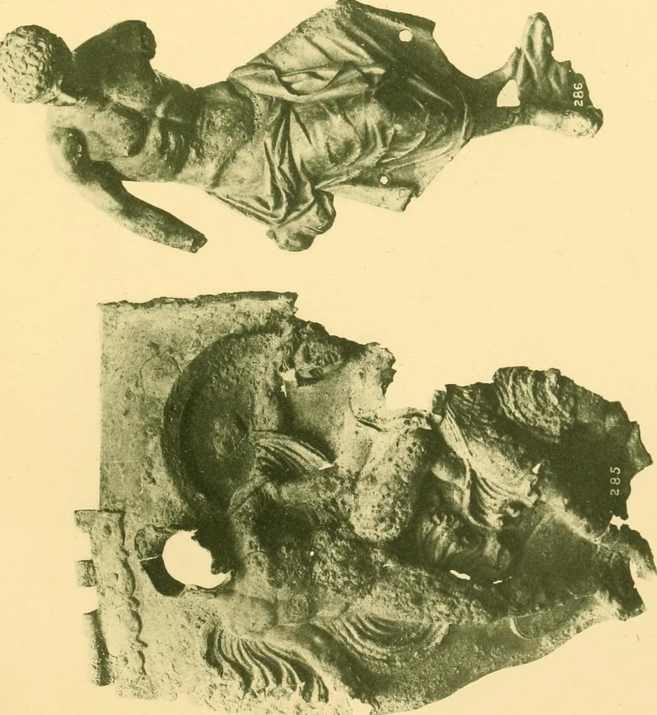 An illustration from Catalogue of the bronzes, Greek, Roman, and Etruscan, in the Department of Greek and Roman Antiquities, British Museum, 1899, leaf 482