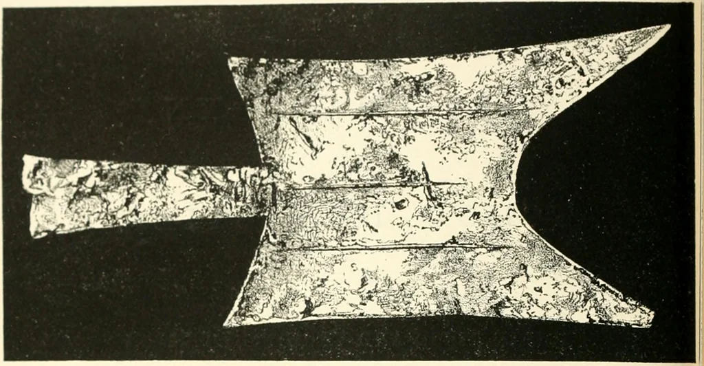 An illustration from Catalogue of Chinese coins from the VIIth cent. B. C., to A. D. 621. including the series in the Britis Museum, 1892, leaf 81