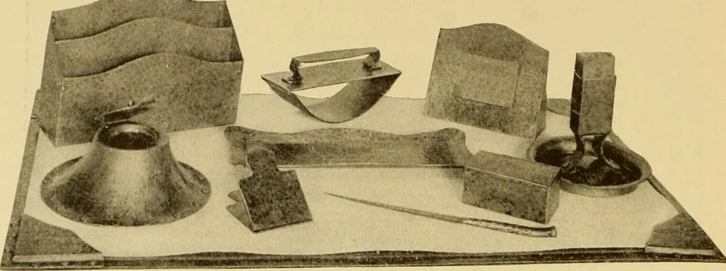 An illustration from Catalogue of craftsman furniture made by Gustav Stickley at The Craftsman Workshops, Eastwood, N.Y., 1909, leaf 99