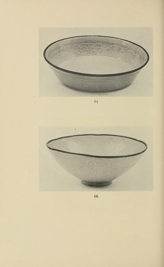 An illustration from Catalogue of an exhibition of early Chinese pottery and sculpture, 1916, leaf 208