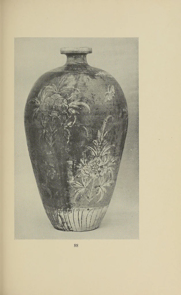 An illustration from Catalogue of an exhibition of early Chinese pottery and sculpture, 1916, leaf 217