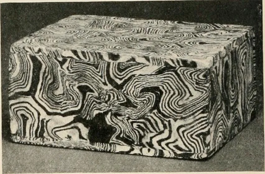 An illustration from Catalogue of an exhibition of early Chinese pottery and sculpture, 1916, leaf 185