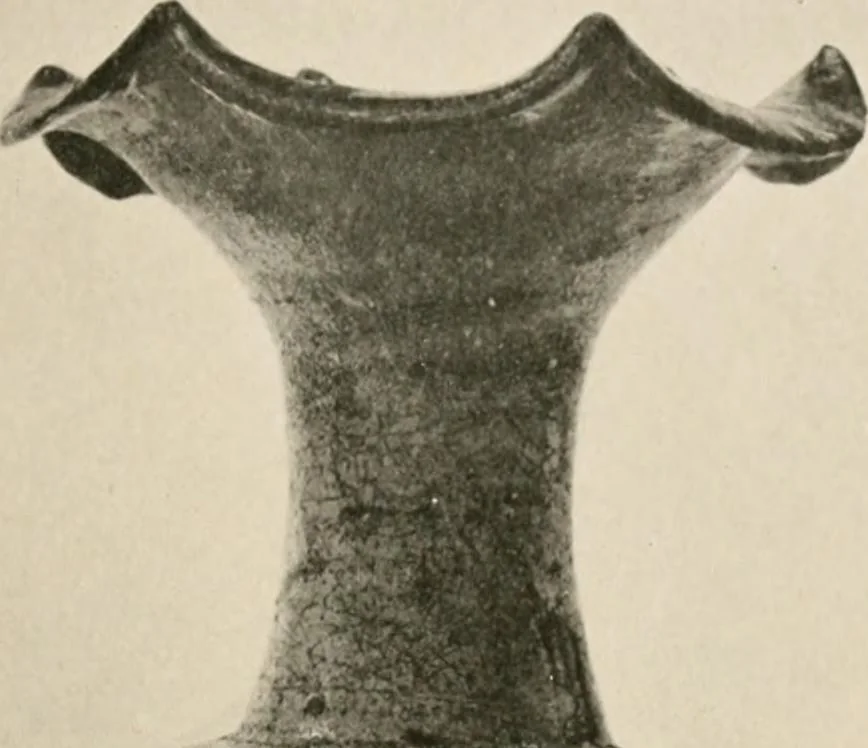 An illustration from Catalogue of an exhibition of early Chinese pottery and sculpture, 1916, leaf 188