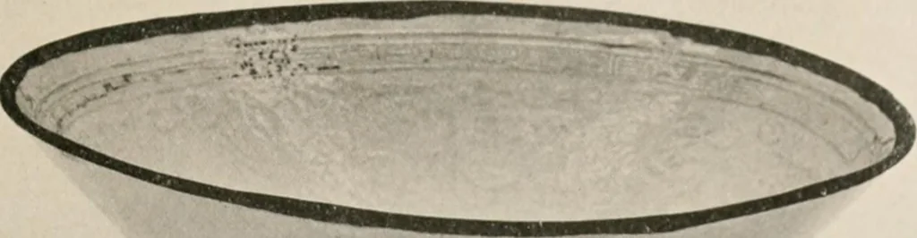 An illustration from Catalogue of an exhibition of early Chinese pottery and sculpture, 1916, leaf 196