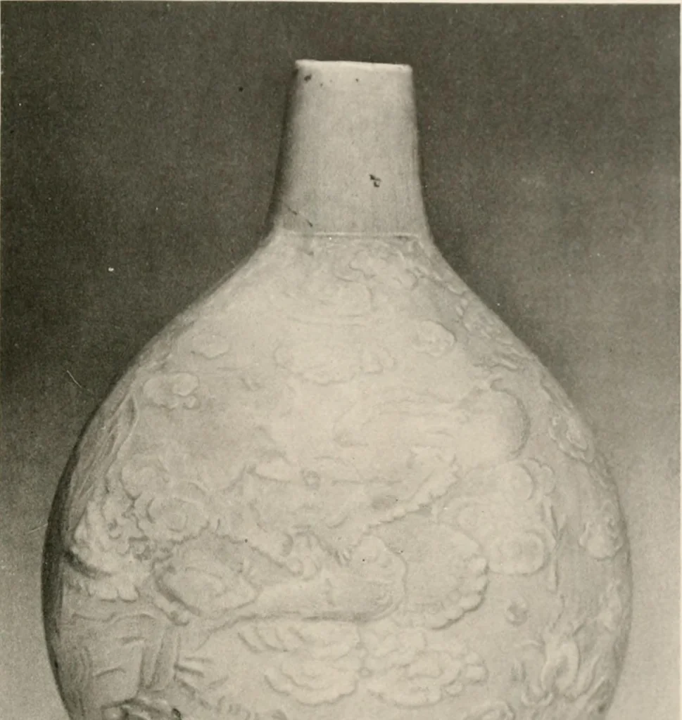 An illustration from Catalogue of an exhibition of early Chinese pottery and sculpture, 1916, leaf 210