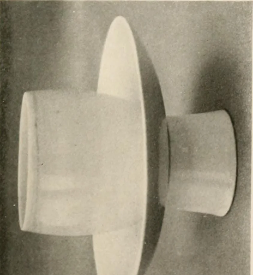 An illustration from Catalogue of an exhibition of early Chinese pottery and sculpture, 1916, leaf 214