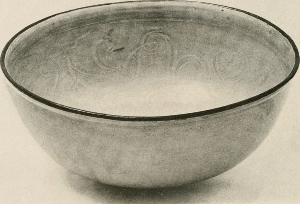 An illustration from Catalogue of an exhibition of early Chinese pottery and sculpture, 1916, leaf 217