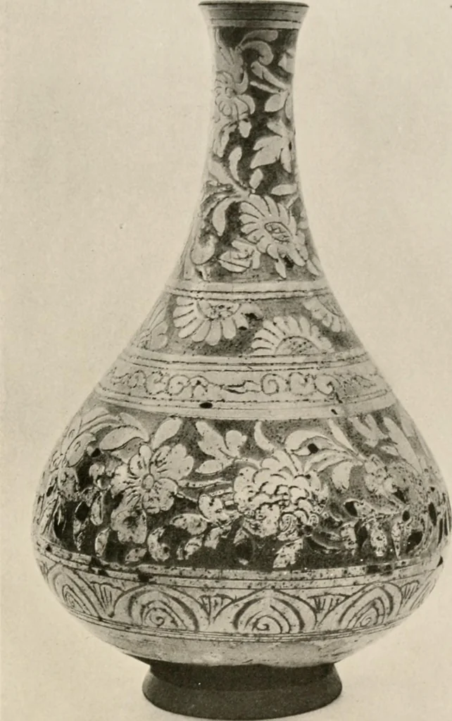 An illustration from Catalogue of an exhibition of early Chinese pottery and sculpture, 1916, leaf 224