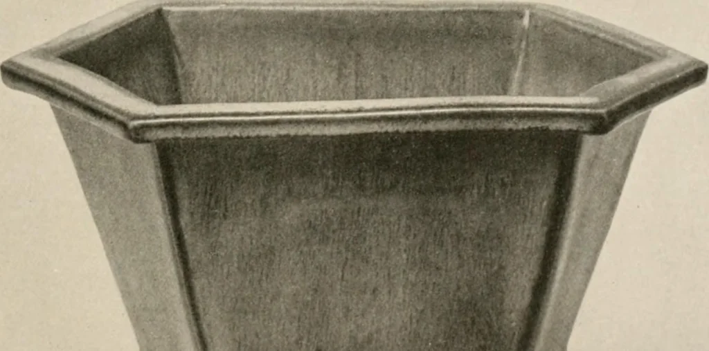 An illustration from Catalogue of an exhibition of early Chinese pottery and sculpture, 1916, leaf 240