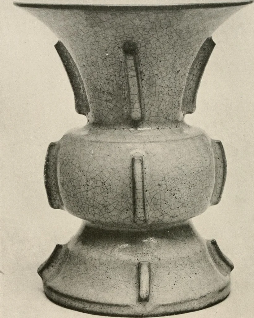 An illustration from Catalogue of an exhibition of early Chinese pottery and sculpture, 1916, leaf 241