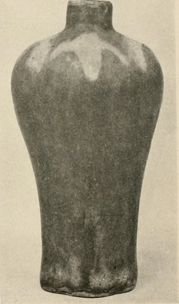 An illustration from Catalogue of an exhibition of early Chinese pottery and sculpture, 1916, leaf 245