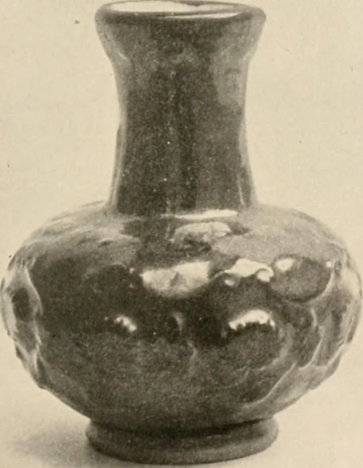 An illustration from Catalogue of an exhibition of early Chinese pottery and sculpture, 1916, leaf 246
