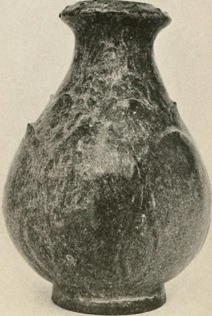 An illustration from Catalogue of an exhibition of early Chinese pottery and sculpture, 1916, leaf 251