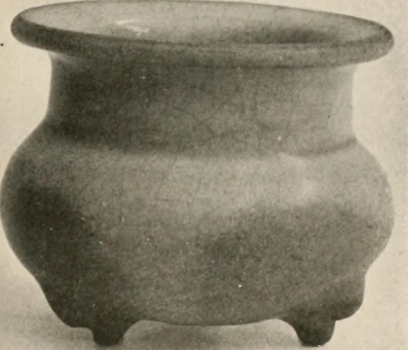 An illustration from Catalogue of an exhibition of early Chinese pottery and sculpture, 1916, leaf 262