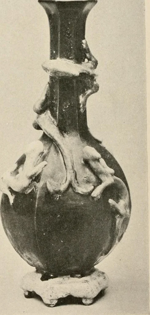An illustration from Catalogue of an exhibition of early Chinese pottery and sculpture, 1916, leaf 265