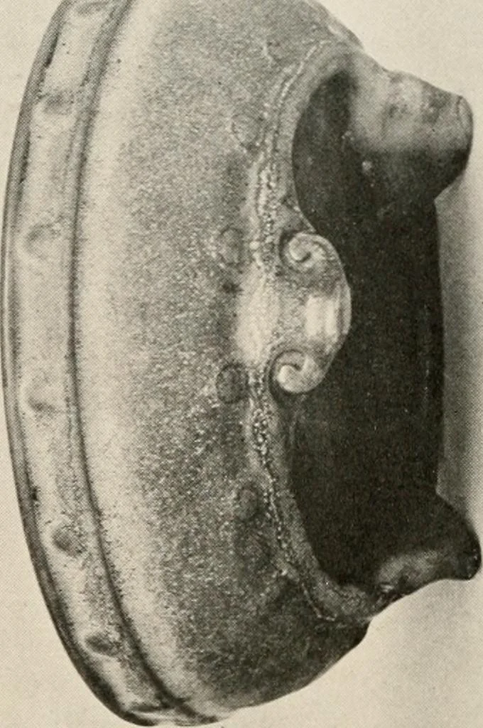 An illustration from Catalogue of an exhibition of early Chinese pottery and sculpture, 1916, leaf 273