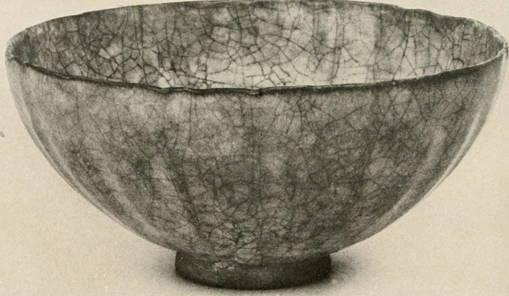 An illustration from Catalogue of an exhibition of early Chinese pottery and sculpture, 1916, leaf 285