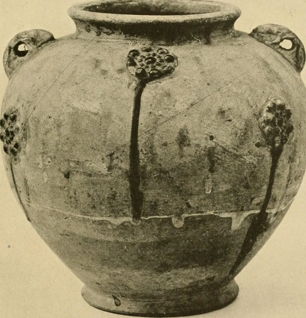 An illustration from Catalogue of an exhibition of early Chinese pottery and sculpture, 1916, leaf 182