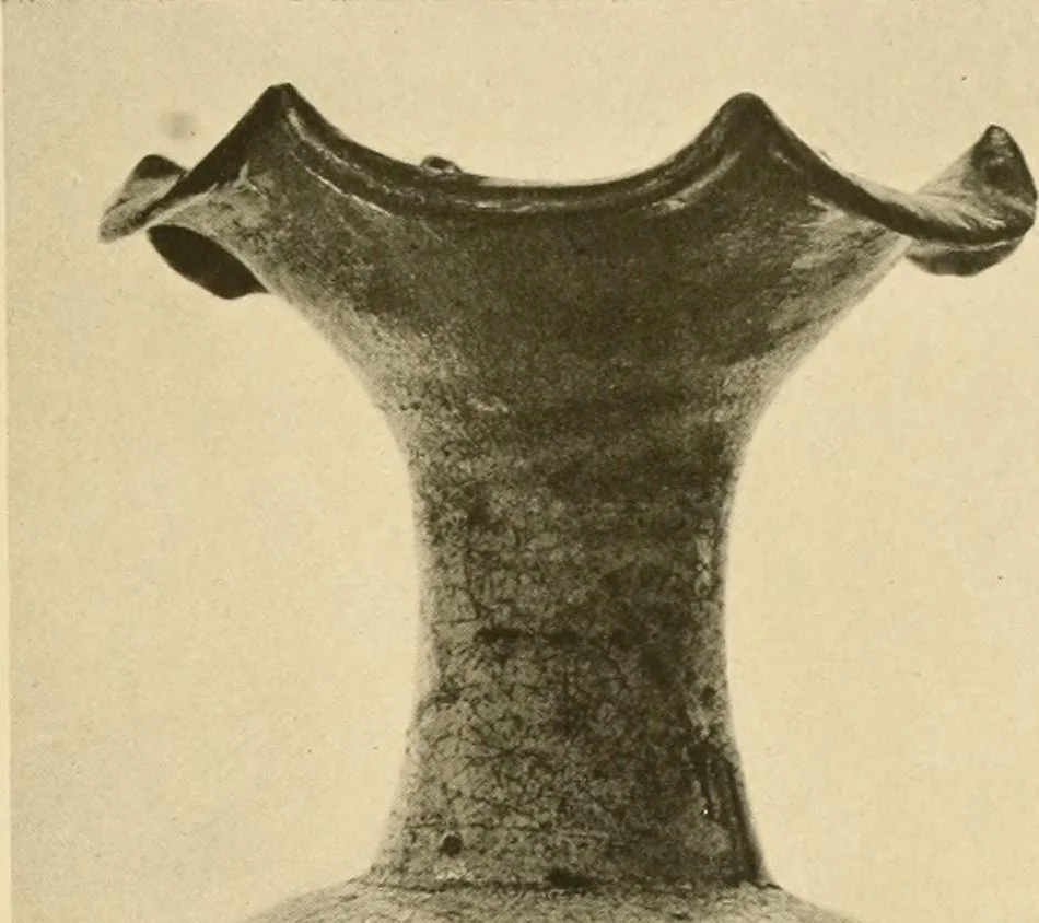 An illustration from Catalogue of an exhibition of early Chinese pottery and sculpture, 1916, leaf 186
