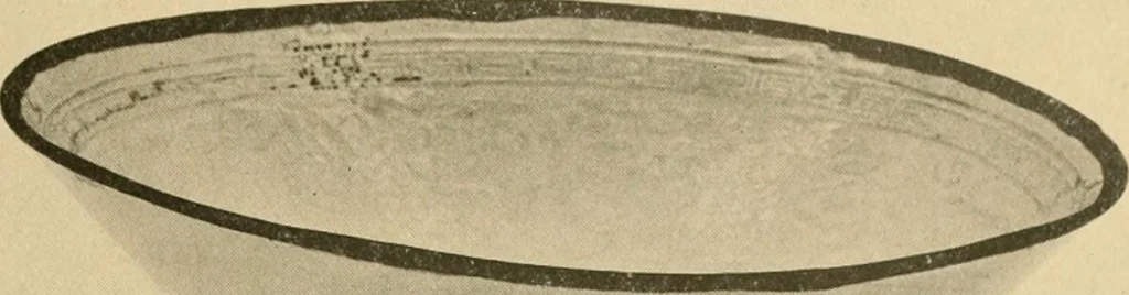 An illustration from Catalogue of an exhibition of early Chinese pottery and sculpture, 1916, leaf 194