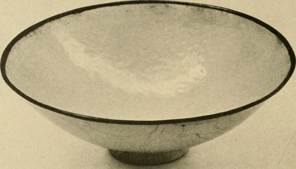 An illustration from Catalogue of an exhibition of early Chinese pottery and sculpture, 1916, leaf 199