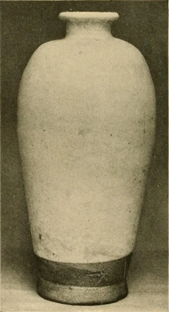 An illustration from Catalogue of an exhibition of early Chinese pottery and sculpture, 1916, leaf 199