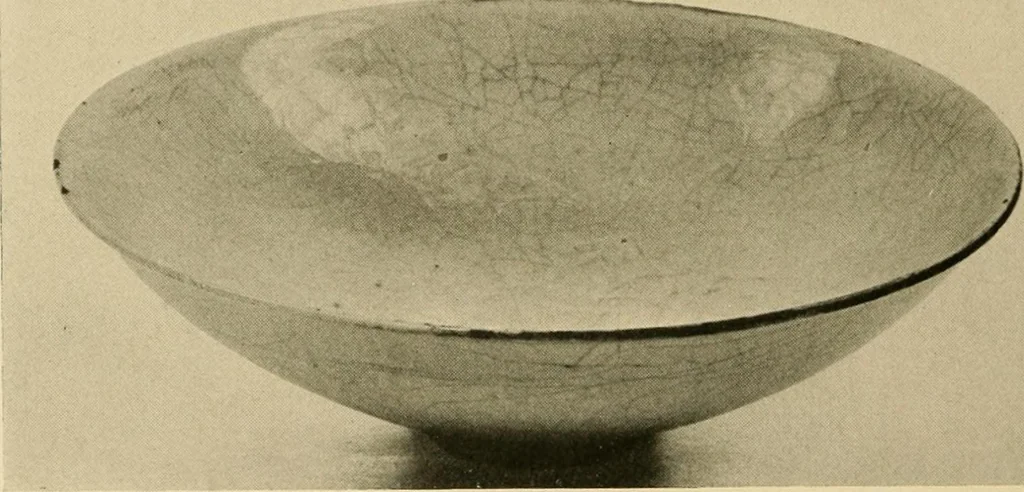 An illustration from Catalogue of an exhibition of early Chinese pottery and sculpture, 1916, leaf 207