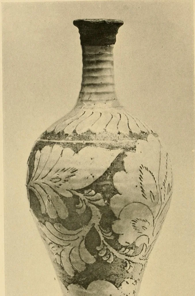 An illustration from Catalogue of an exhibition of early Chinese pottery and sculpture, 1916, leaf 221