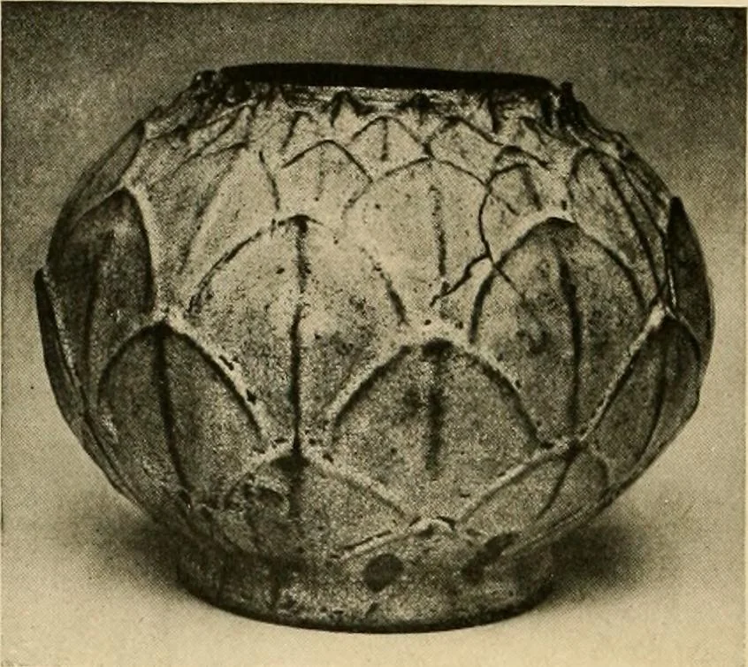 An illustration from Catalogue of an exhibition of early Chinese pottery and sculpture, 1916, leaf 247