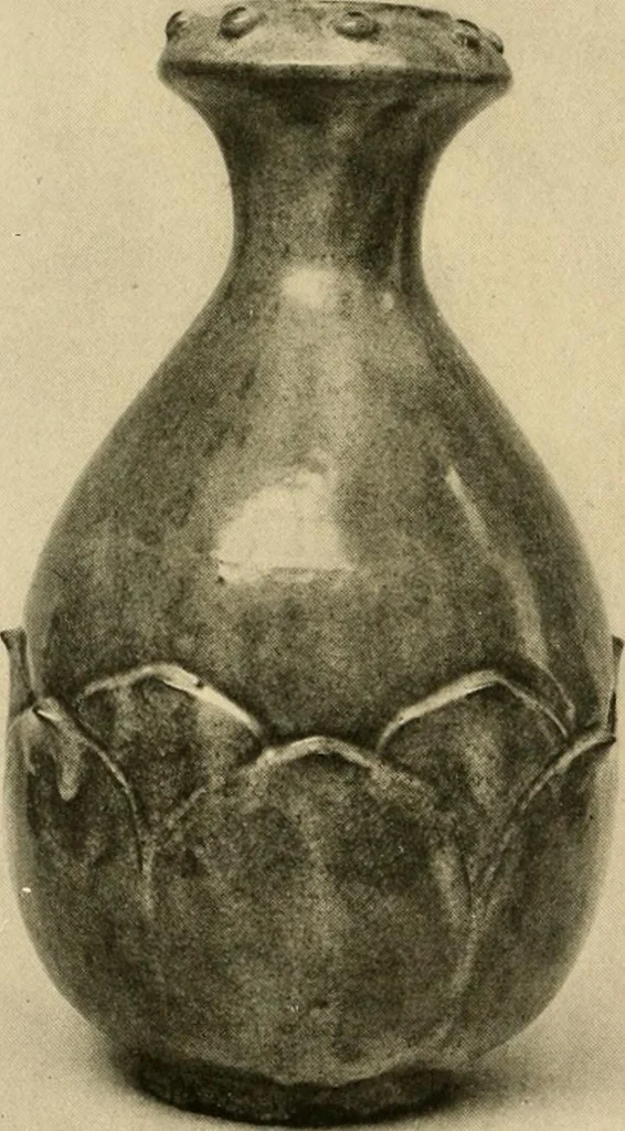 An illustration from Catalogue of an exhibition of early Chinese pottery and sculpture, 1916, leaf 247